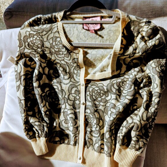 JUICY COUTURE WOMEN"S SWEATER SIZE S - Picture 11 of 13